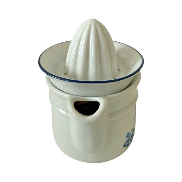 Small Vintage Juicer Ceramic Porcelain Blue White Teapot Spout Lemon Lime - Picture 3 of 11